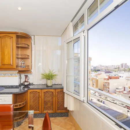 Apartment Cubo's Seaview Port & Free Parking